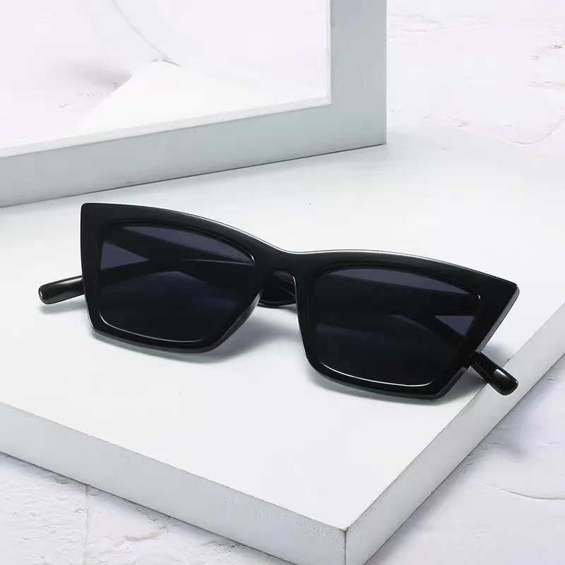 Luxury Cat Eye Black Sunglasse - Sunglasses Cat Eye のレビューと価格