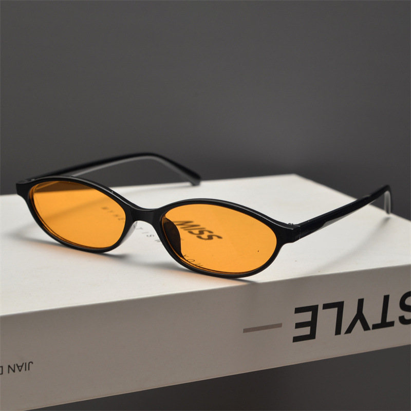 New Retro Oval Cat Eye Sunglas - Sunglasses Cat Eye のレビューと価格