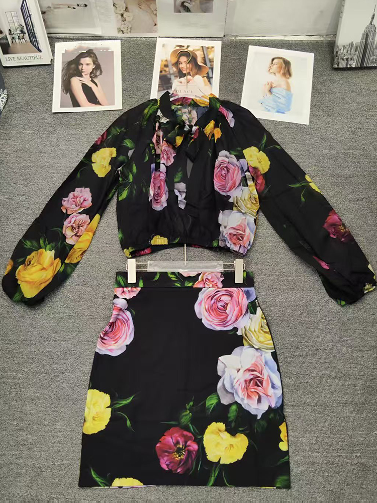 Retro flower print long-sleeve - Romper Floral Print のレビューと価格